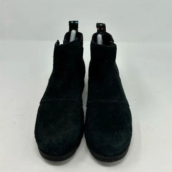 Sorel Emelie Black Leather Chelsea Boots Girls Size 5 Multicolor Rainbow Stars