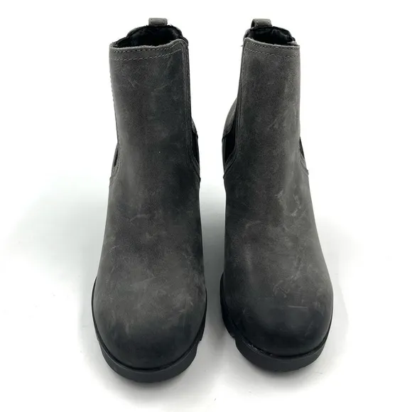 Sorel Gray Distressed Joan Of Arctic Wedge III Chelsea Boots Size 7