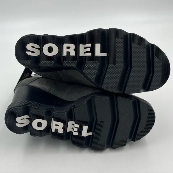 Sorel Gray Distressed Joan Of Arctic Wedge III Chelsea Boots Size 7