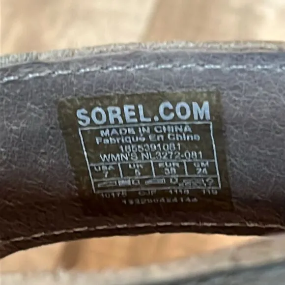 Sorel Joanie II lace up platform wedge gladiator sandals gray leather size 7