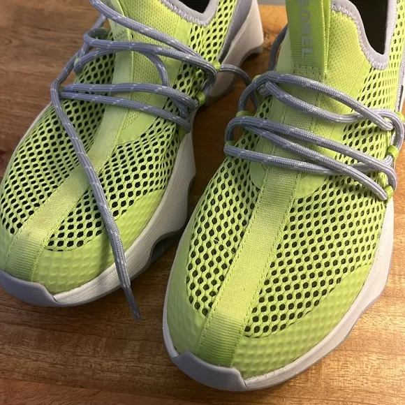 Sorel Kinetic Impact Lace Sneaker Women’s Neon Green