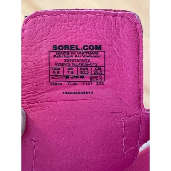 SOREL Kinetic Impact Sling Sandals in Bright Pink Size 9.5 Shoes