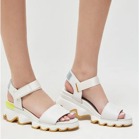 Sorel kinetic sandals leather