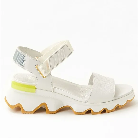 Sorel kinetic sandals leather