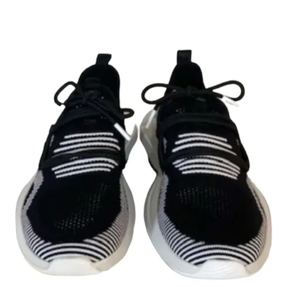 SOREL Women's EXPLORER DEFY Black and White Low Sneakers Size 10
