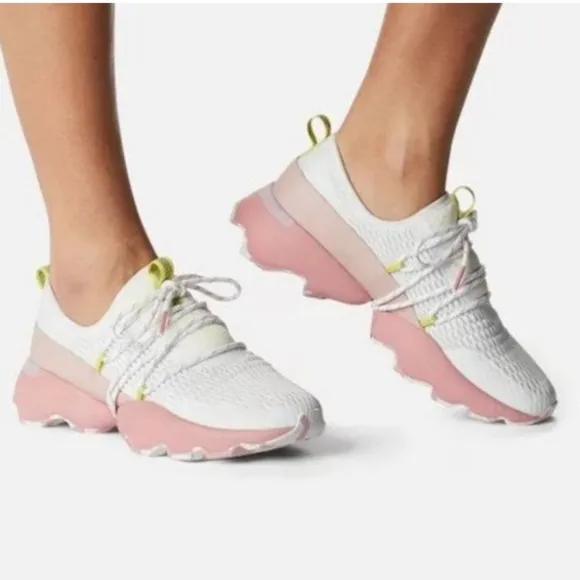 Sorel Women’s Kinetic Impact Lace SneakersWhite Eraser Pink NEW Comfort…