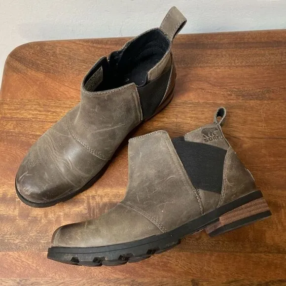 Sorel Emelie Chelsea Boots