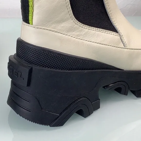 Sorrel Brex Leather Chelsea Chunky Track ankle boots size 6  NWOT