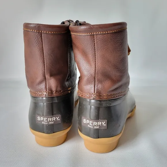 Sperry Top Sider Saltwater Insulated Boots Sz 4