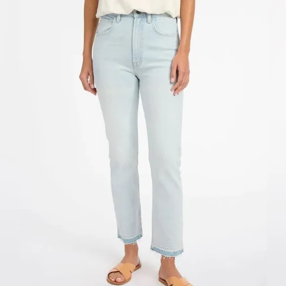 Splendid 29 Jeans Easy Slim Release Hem Crop Jean light wash NWT