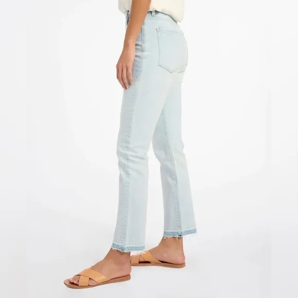 Splendid 29 Jeans Easy Slim Release Hem Crop Jean light wash NWT