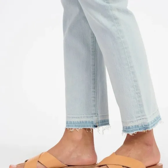 Splendid 29 Jeans Easy Slim Release Hem Crop Jean light wash NWT