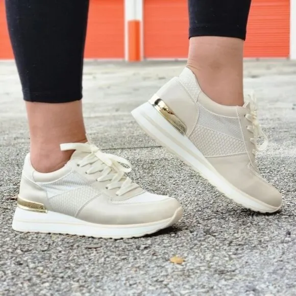 Sports Women's Lace-up Beige Sneakers