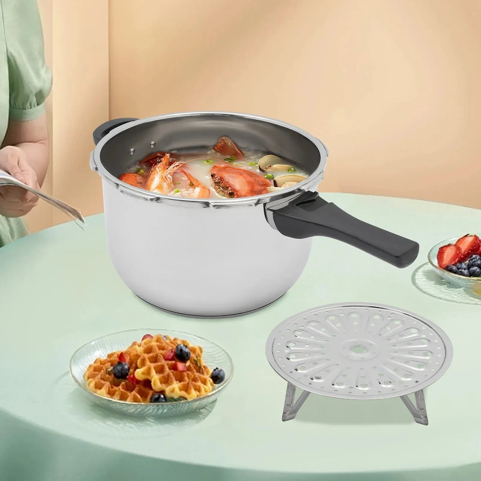 Stainless steel explosion-proof pressure cooker composite multi-layer.