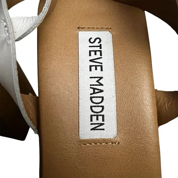 Steve Madden Caileen White Leather Y2K Chunky Platform Block Heel Sandals