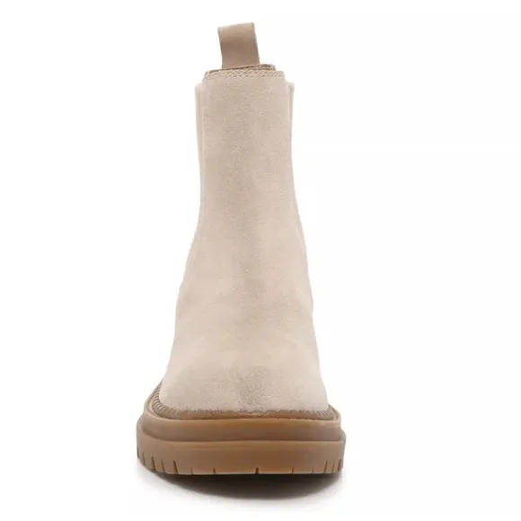Steve Madden Chelsea Bootie Beige/Tan Suede SZ 11 NEW IN BOX
