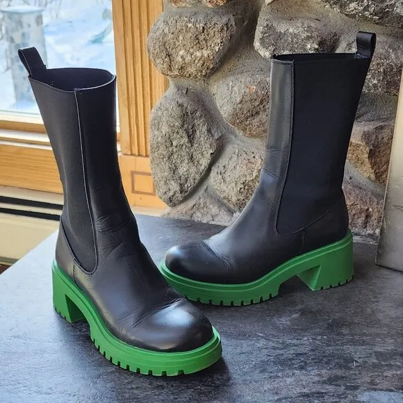 Steve Madden Chelsea Hesitant Black/Green Pull On Mid Calf Moto Boots Size 5.5