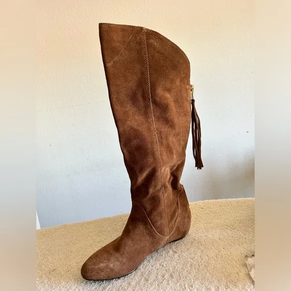 Steve Madden l 8.5 Suede Leather Exposed Back Zipper Knee High Flats Boots