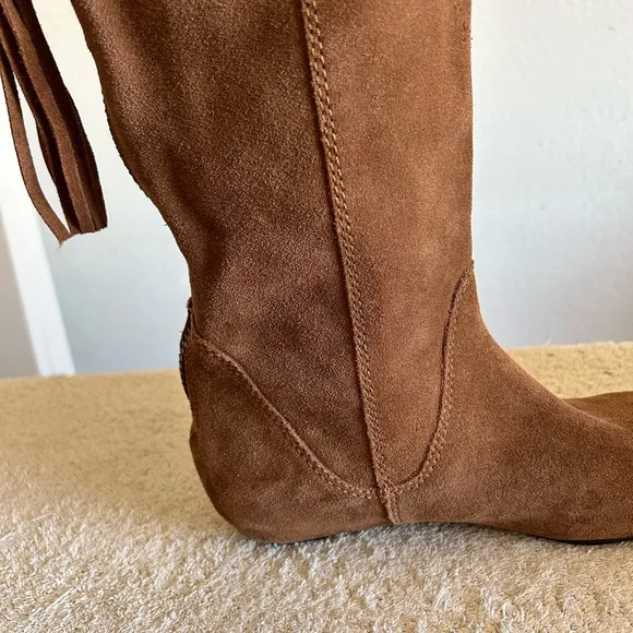 Steve Madden l 8.5 Suede Leather Exposed Back Zipper Knee High Flats Boots