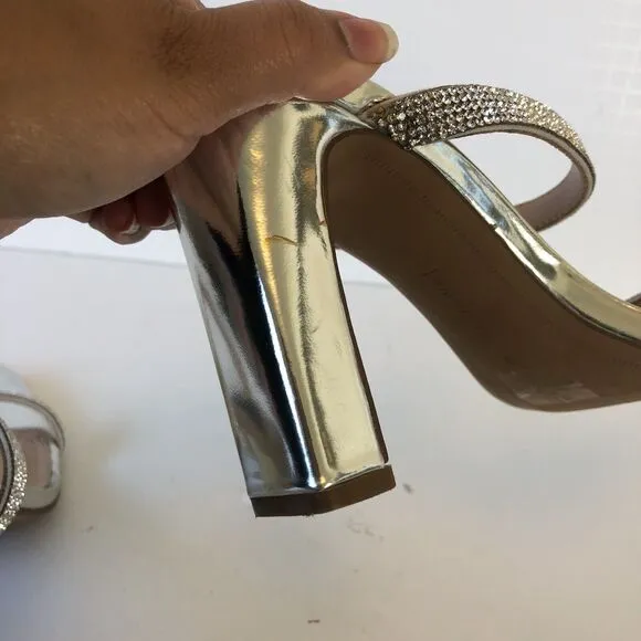 Steve Madden Rhinestone Embellished Mule Sandals Leather Metallic Silver Size 8