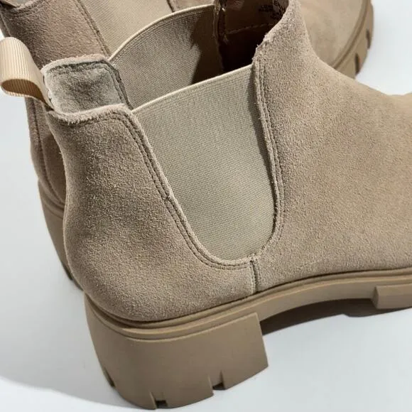 Steve Madden Sand Howler Chelsea Lug Sole Block Heel Ankle Boots Size 8.5