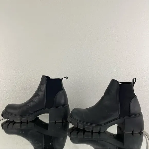 STEVE MADDEN Womens Black Leather Grunge Chelsea Lug Sole Platform Ankle Boots
