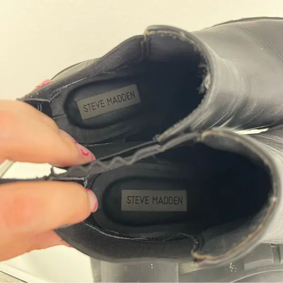 STEVE MADDEN Womens Black Leather Grunge Chelsea Lug Sole Platform Ankle Boots