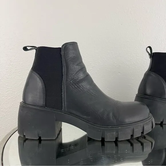 STEVE MADDEN Womens Black Leather Grunge Chelsea Lug Sole Platform Ankle Boots