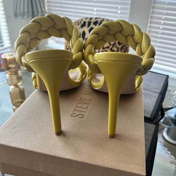 Steve Madden Women's Kenley Citron Sandals - Size 10 NWT