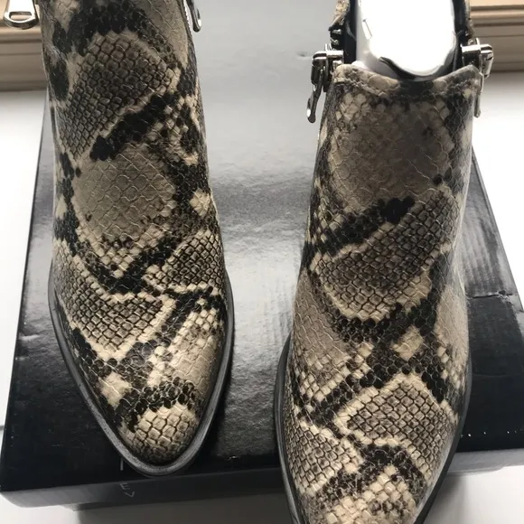Steven by Steve Madden Hickory Leather Boots