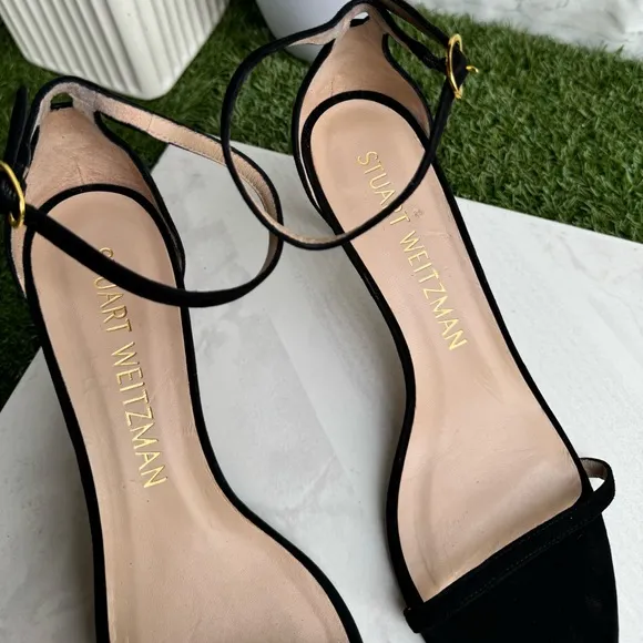 STUART WEITZMAN AMELINA SUEDE SANDAL BLACK NUDIST size 11 85mm $450