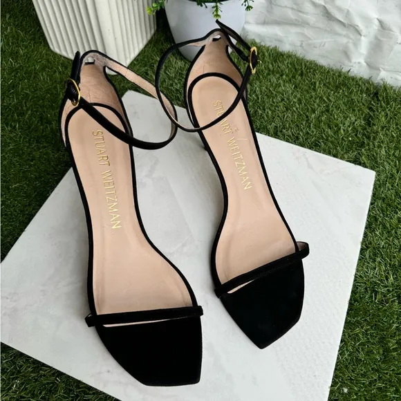 STUART WEITZMAN AMELINA SUEDE SANDAL BLACK NUDIST size 11 85mm $450