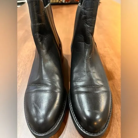 Stuart Weitzman Basilico Boots Black Size 6 Leather Academia preppy minimalist