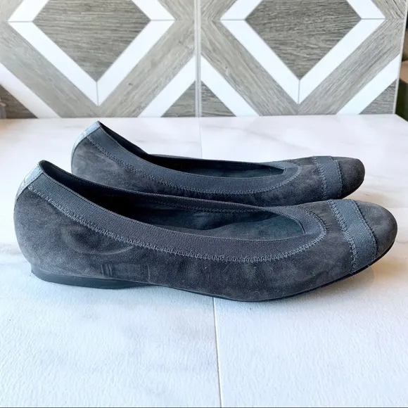 Stuart weitzman charcoal black ballet suede flats