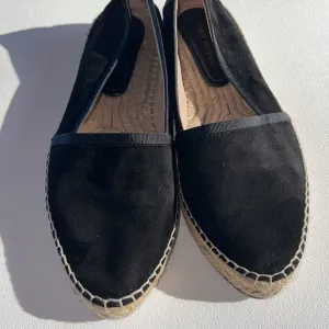 Stuart Weitzman Evon French Black Seda Suede Women's Platform Flats US 7…