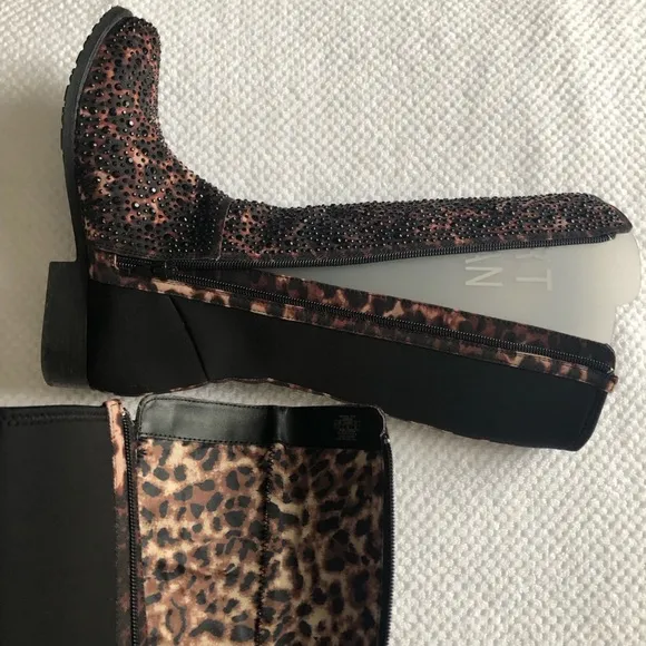 Stuart Weitzman Girls' Boots with Crystals