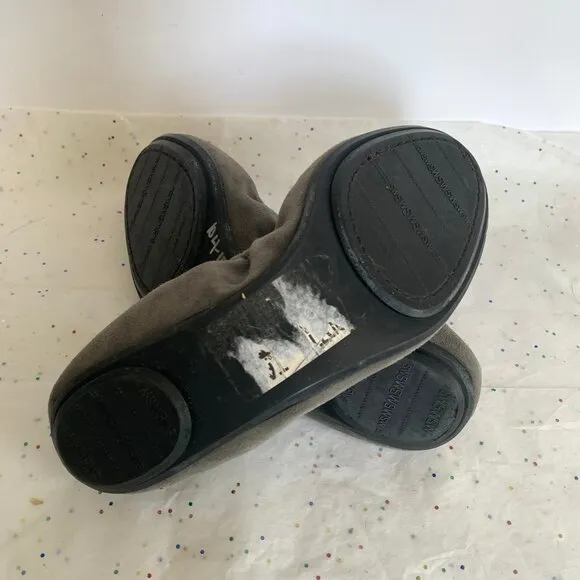 Stuart Weitzman Gray Suede Gunmetal Studded Ballet Flats Elastic Hold - Size 9.5