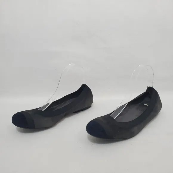 Stuart Weitzman Gray/Black Suede Ballet Flats