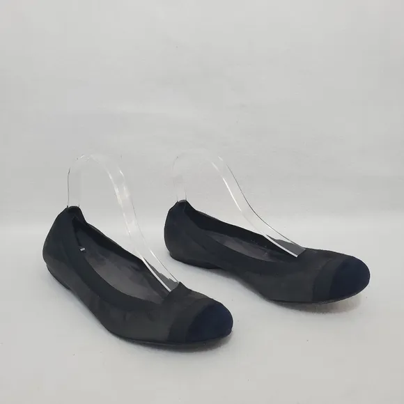Stuart Weitzman Gray/Black Suede Ballet Flats