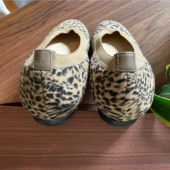 Stuart Weitzman Lastikon Leopard Print Suede Ballet Flats