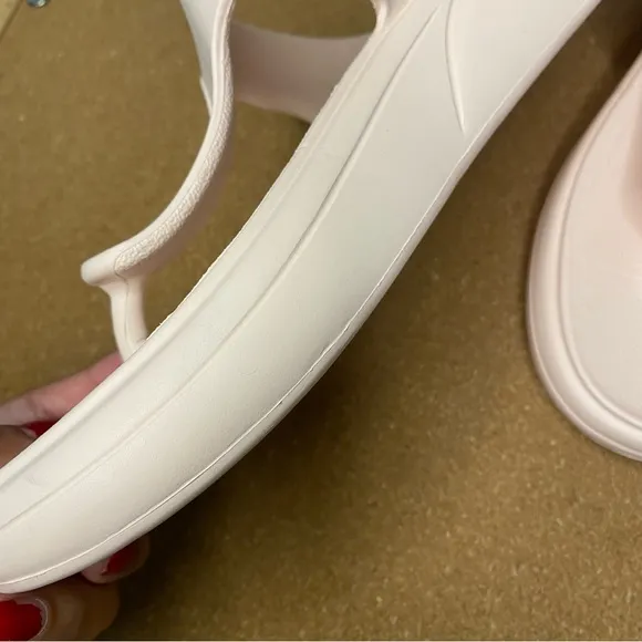 Stuart Weitzman Slide Sandals Chunky Stuflex T Strap Size 6