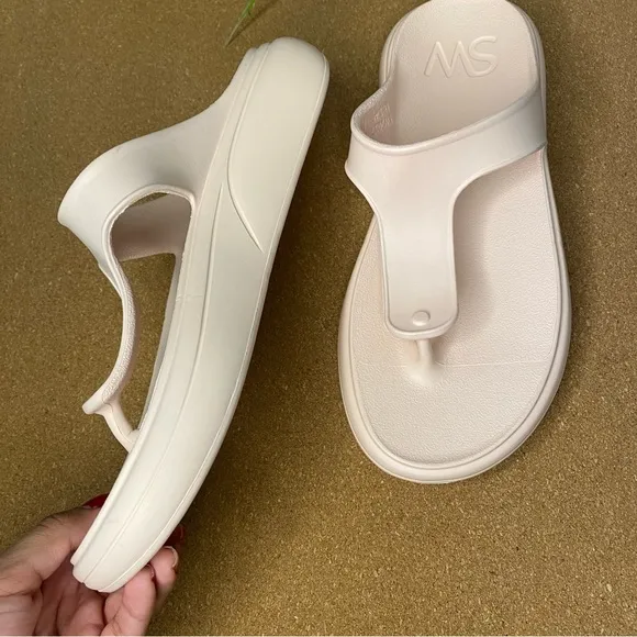 Stuart Weitzman Slide Sandals Chunky Stuflex T Strap Size 6