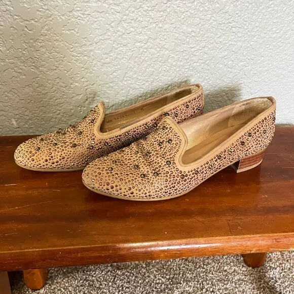Stuart Weitzman Slipbeads Beige Blush Suede Gold Studded Loafer Flats Size 7