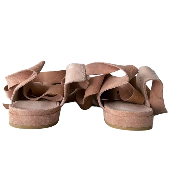 Stuart Weitzman Supersonic Suede Flat | 6.5