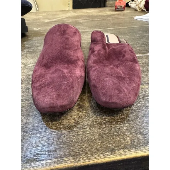 Stuart Weitzman Womens Meena Mule Size 5 Loafer Slip On Flat Plum Suede