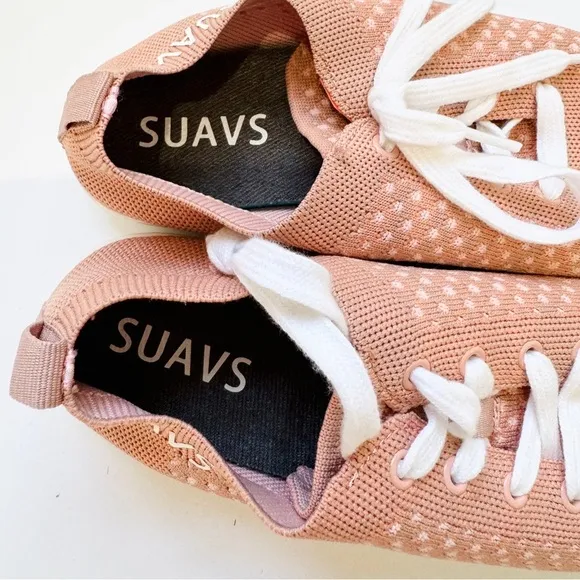 SUAVS zilker salmon pink athletic sneakers NEW