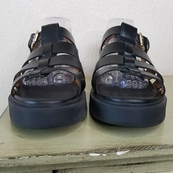 Sézane Low Aly Leather Fisherman Sandals