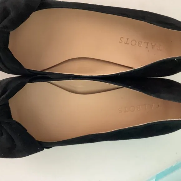 Talbots women’s black suede bow embellishments flats shoes 8.5 M