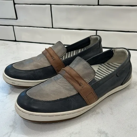 Taos Upward Black/Natural Multi Leather Flats Loafers Size 8.5