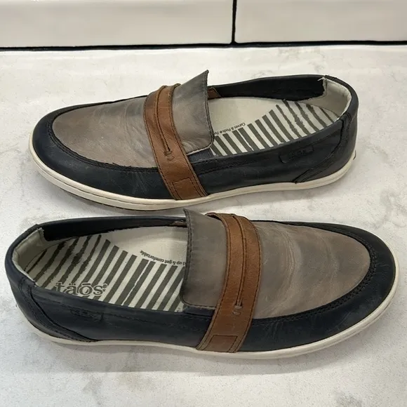 Taos Upward Black/Natural Multi Leather Flats Loafers Size 8.5